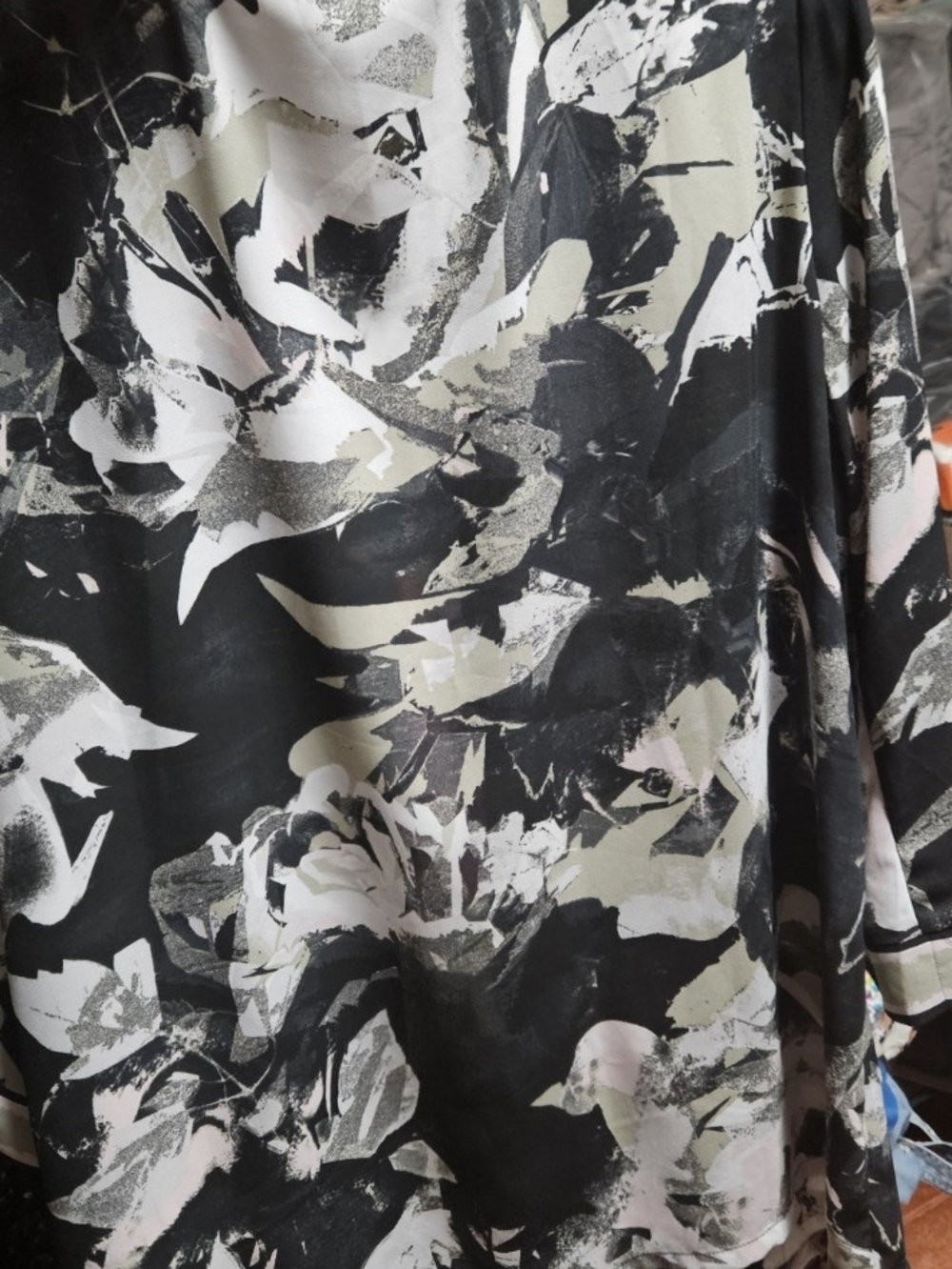 Bob Mackie Wearable Art Abstract Floral Open Front Duster Jacket XL - Picture 8 of 11
